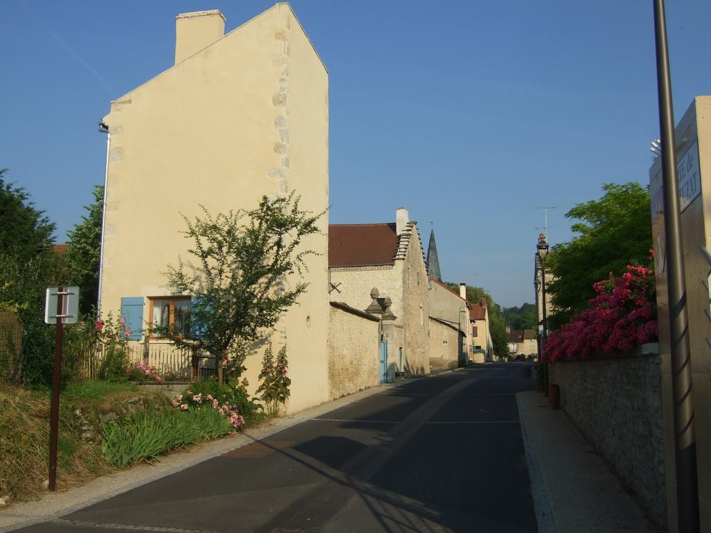 Le vieux vélo Bed and Breakfast Chaptuzat Exterior foto