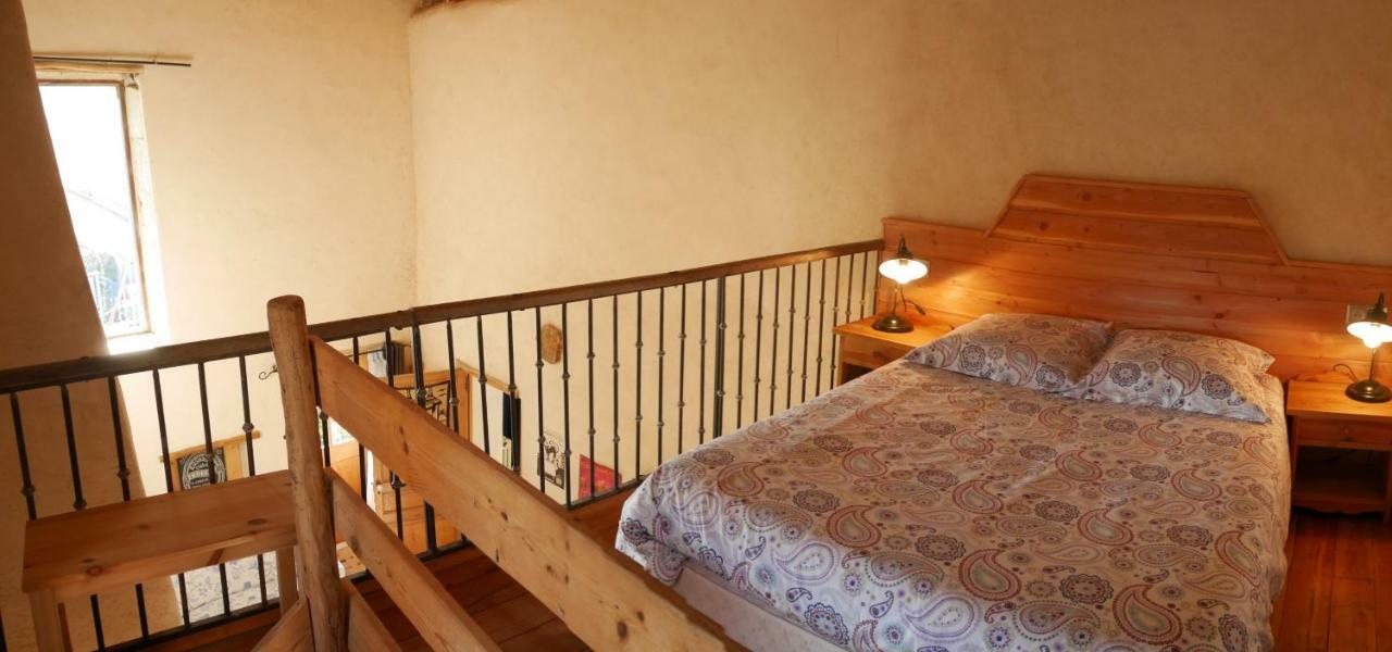 Le vieux vélo Bed and Breakfast Chaptuzat Exterior foto